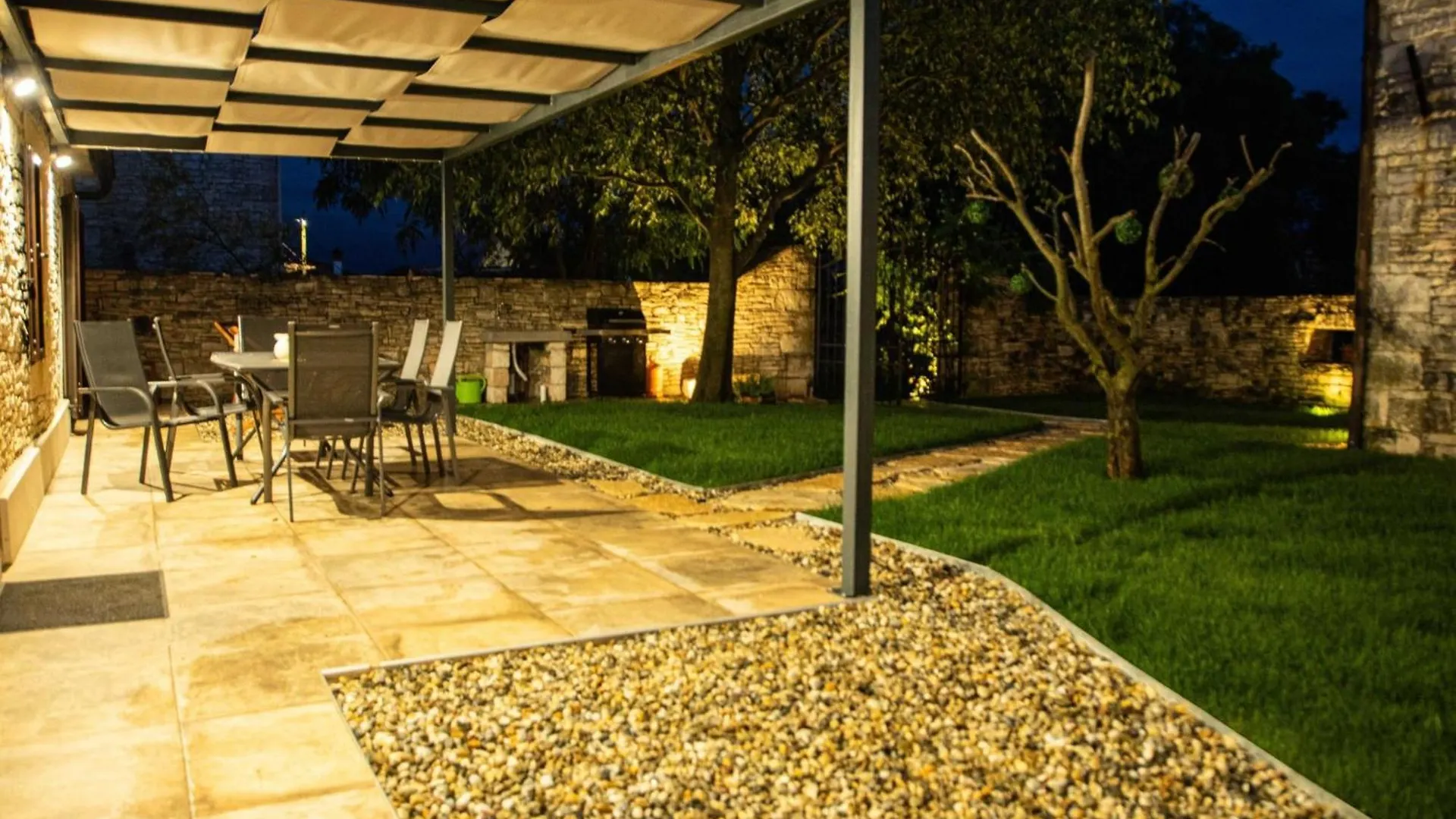 Holiday home The Poolside Stone House In Bale Villa Croatia