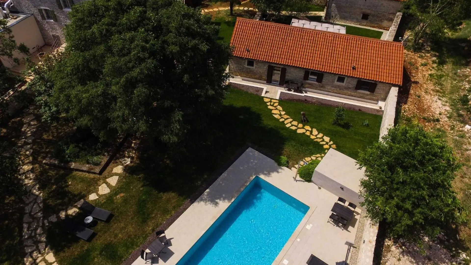 Holiday home The Poolside Stone House In Bale Villa Croatia